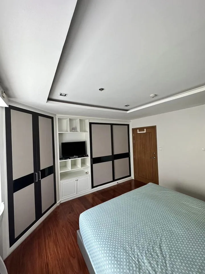 Property photos for Silom Park View