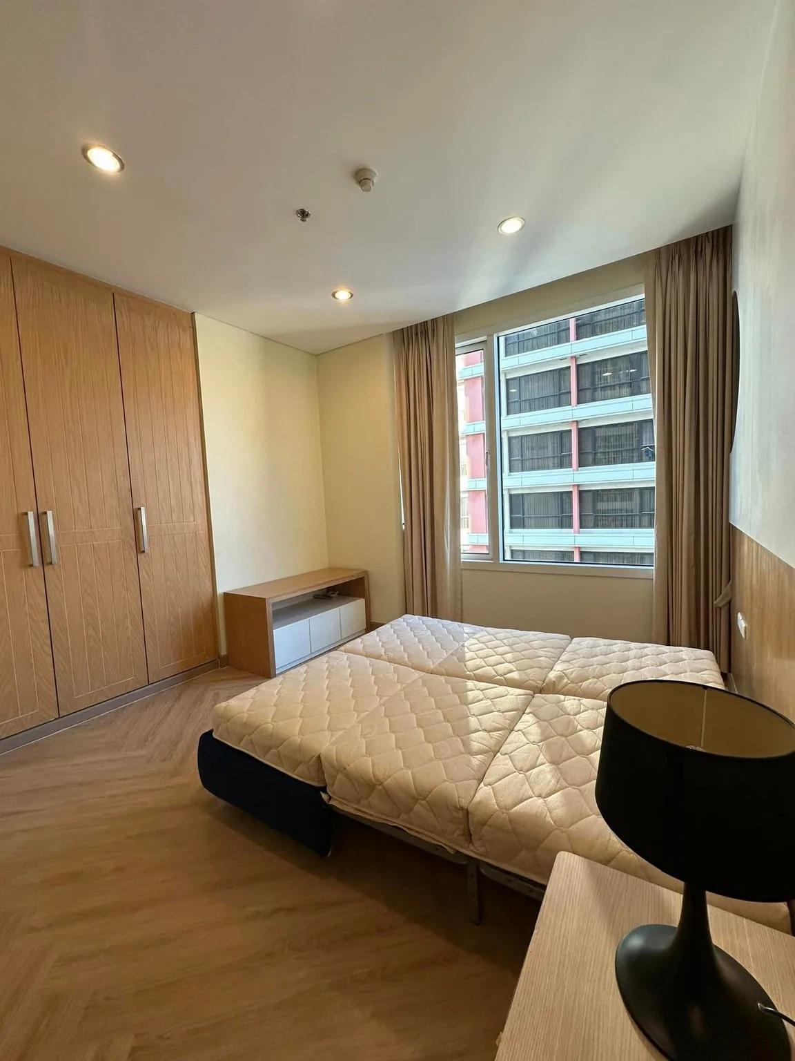 Property photos for The Royal Saladaeng