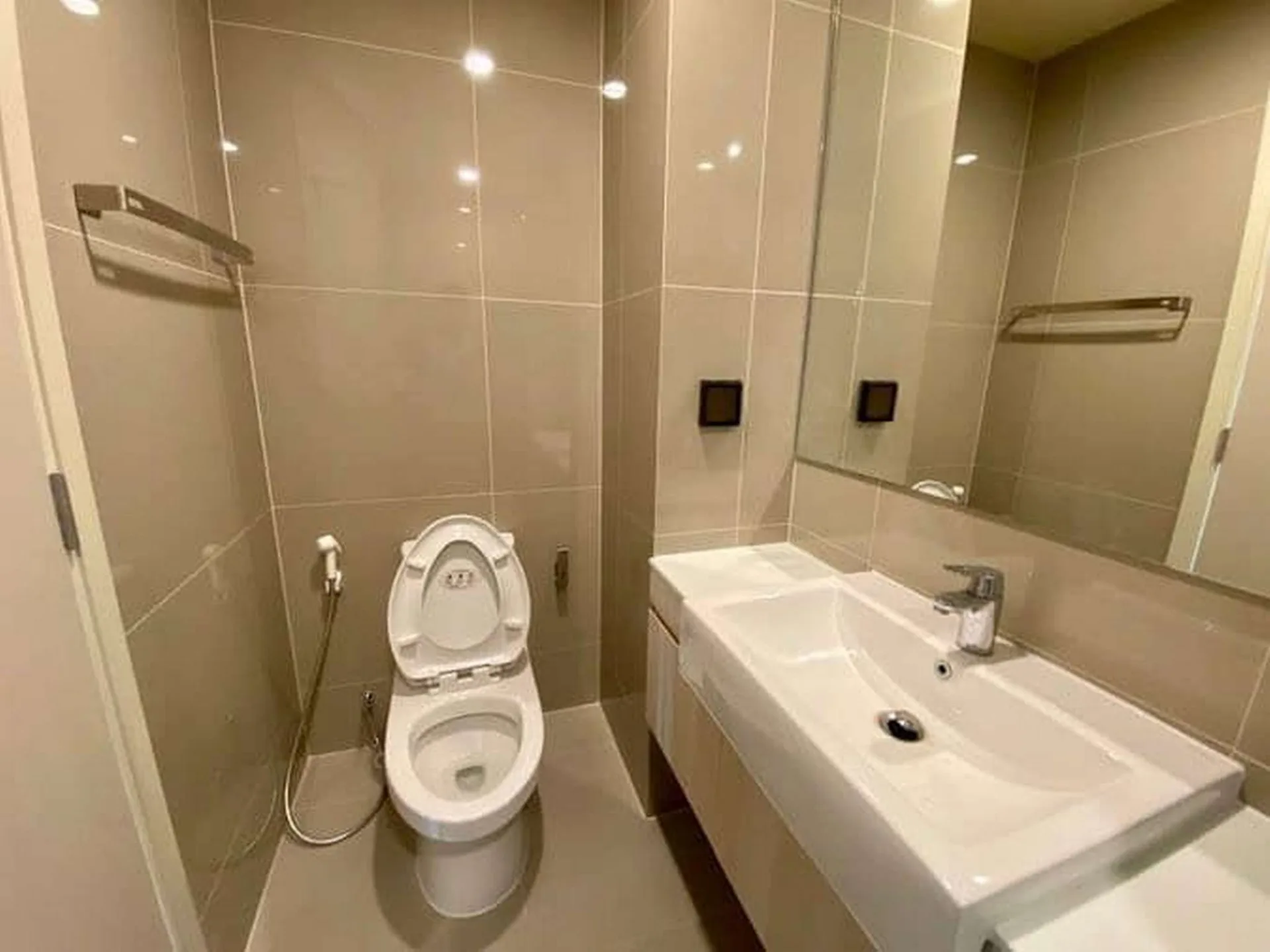 Property photos for Noble Recole