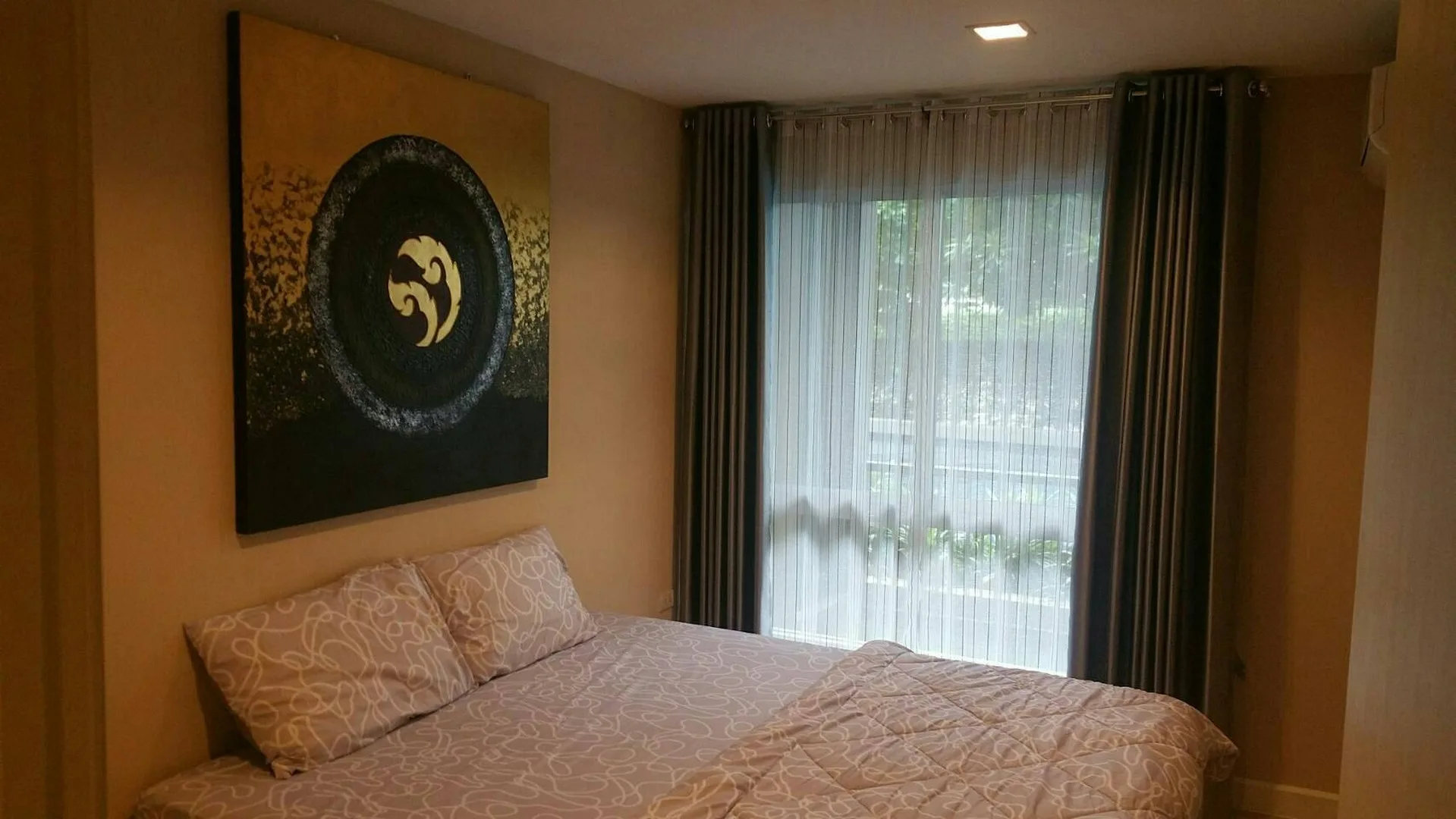 Property photos for Metro Luxe Kaset