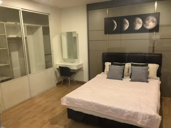 Property photos for The Parkland Taksin - Thapra