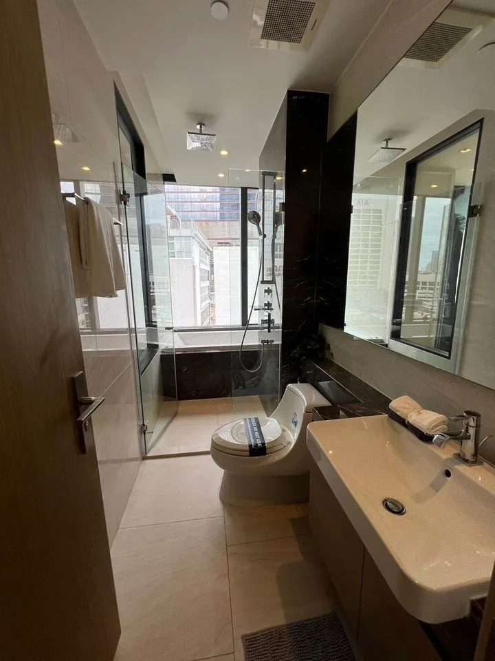 Property photos for Ashton Silom