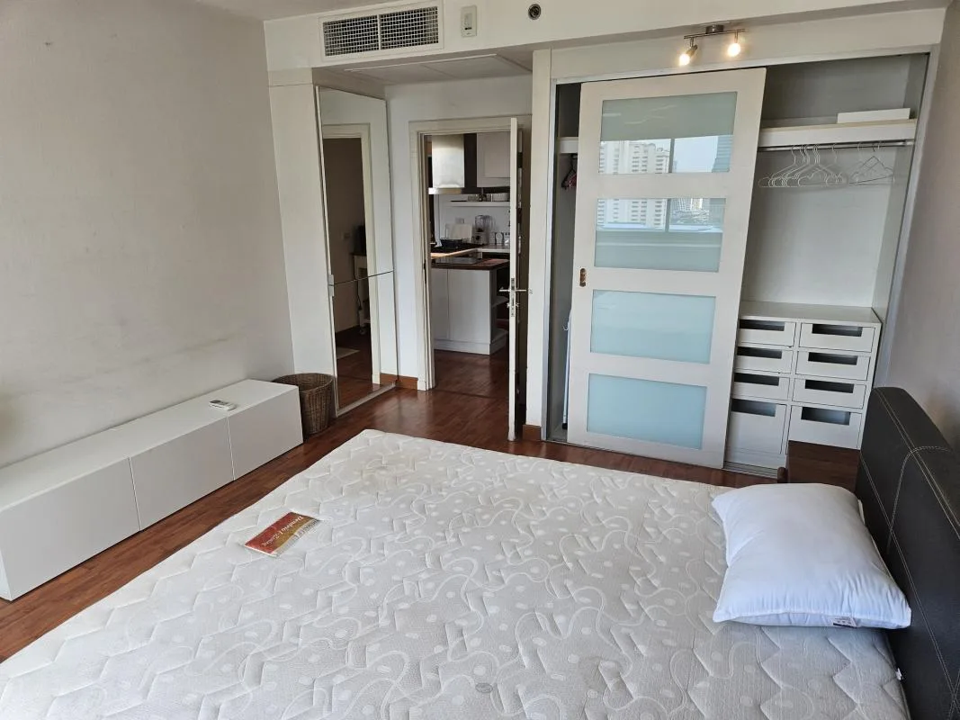Property photos for Supalai Oriental Place Sathorn - Suanplu