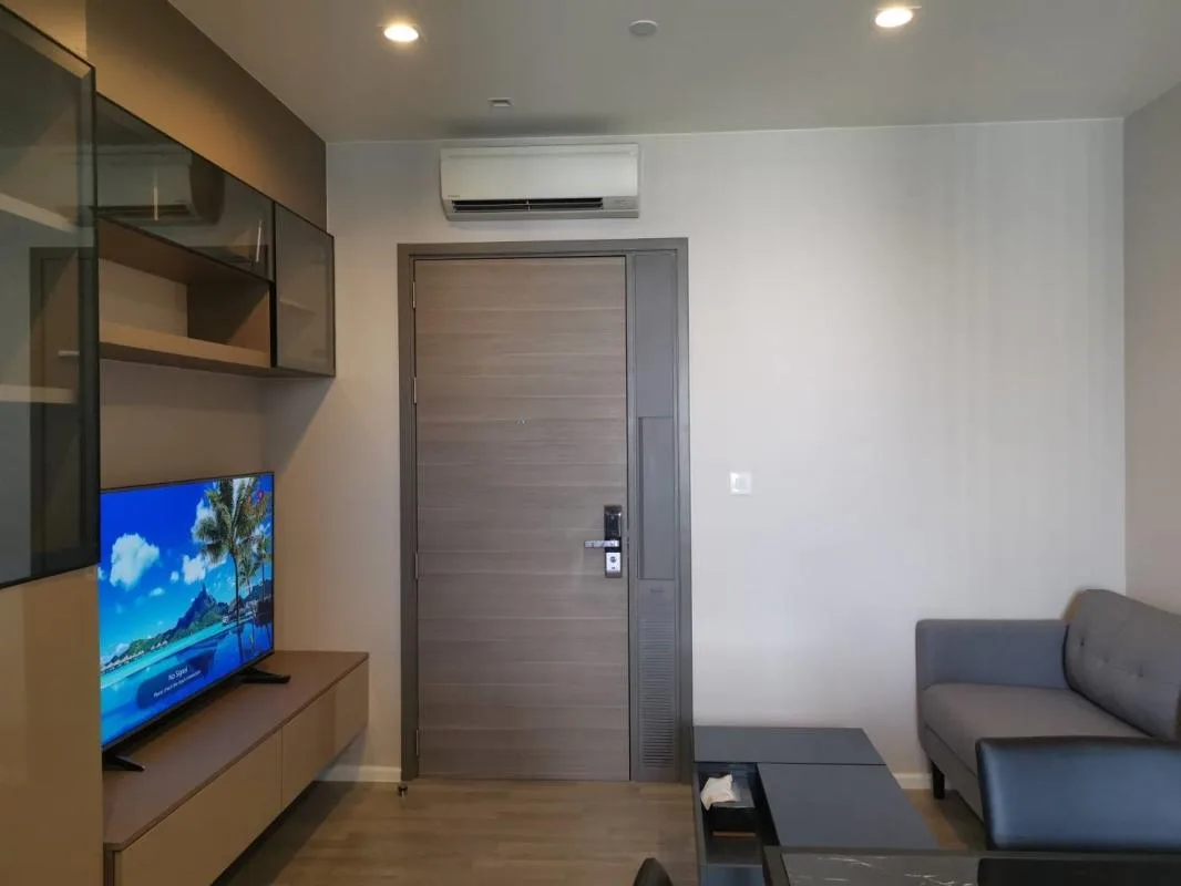 Property photos for The Room Sukhumvit 69