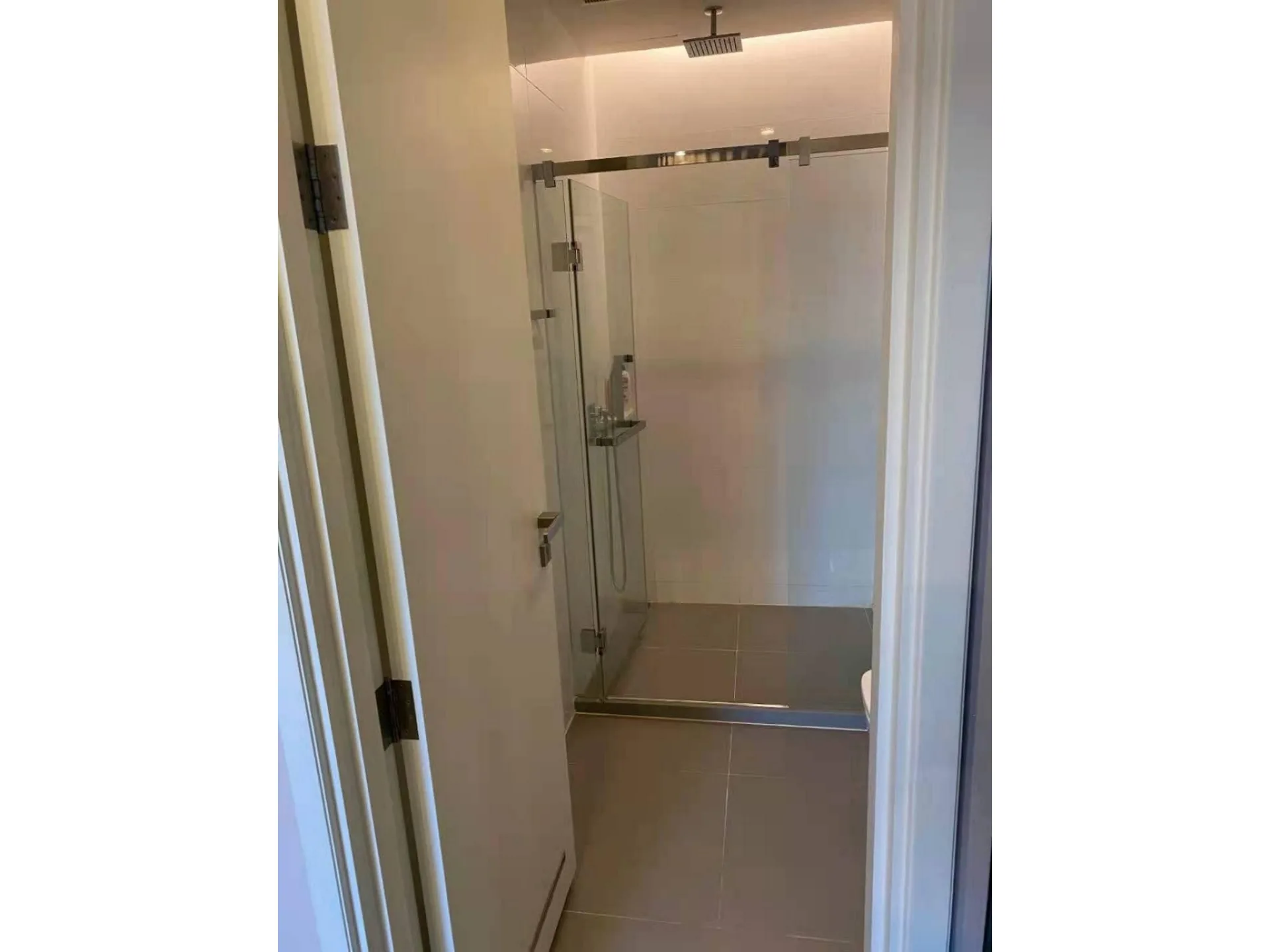 Property photos for The Room Sukhumvit 69