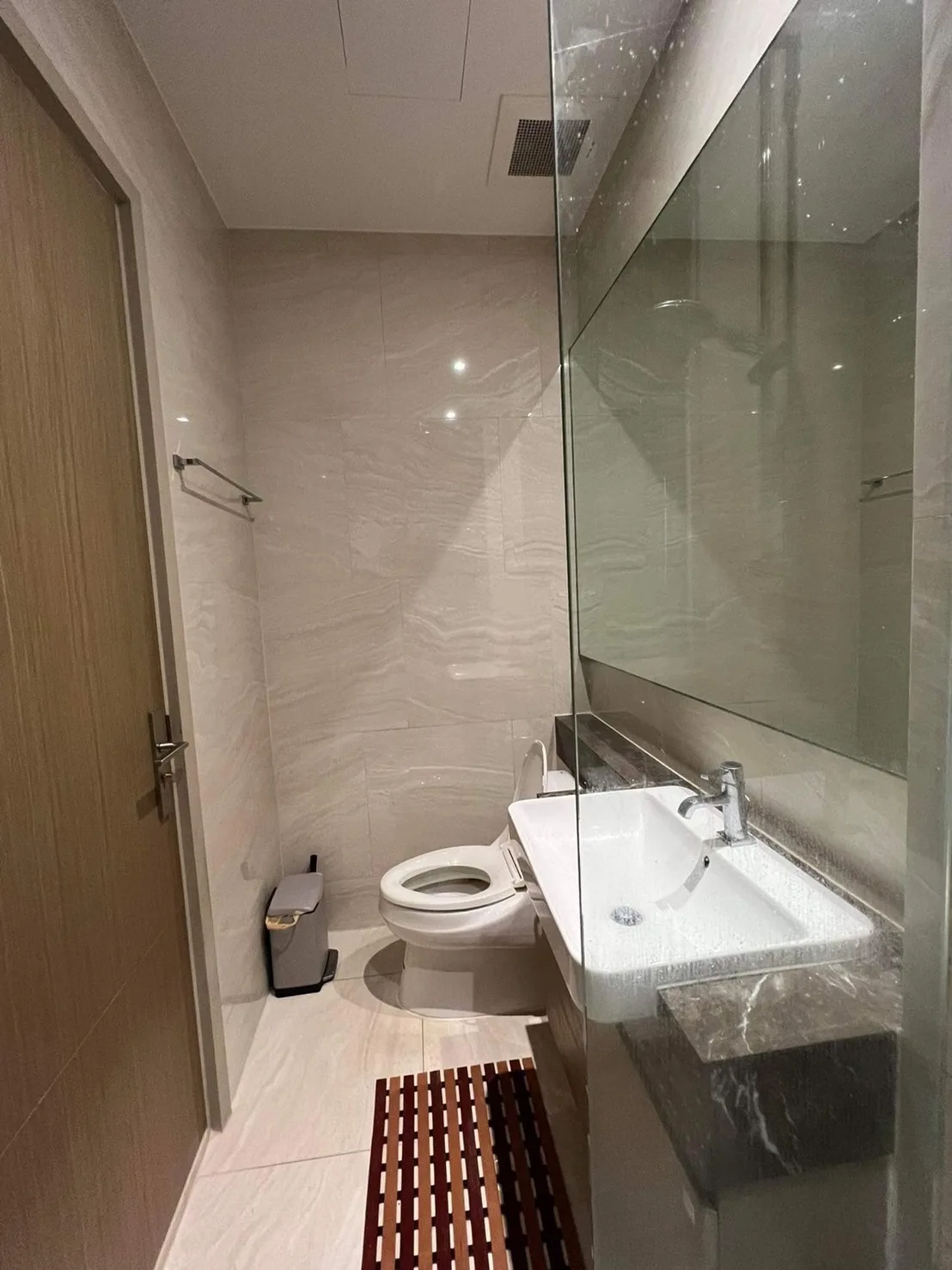 Property photos for Ashton Silom