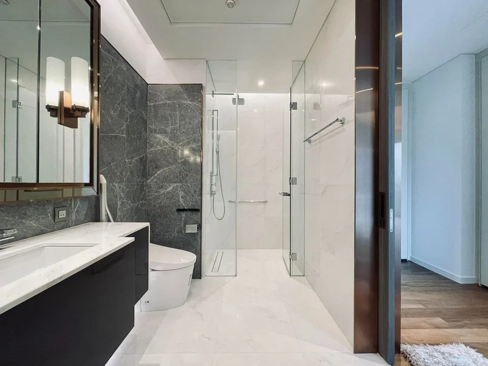 Property photos for Sindhorn Tonson