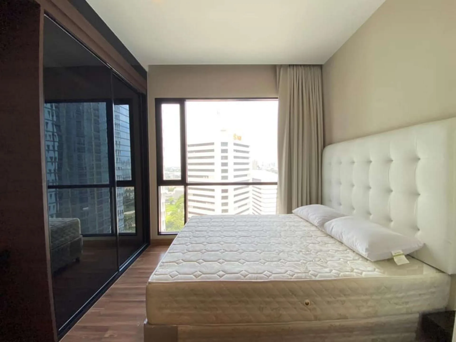 Property photos for Ivy Ampio