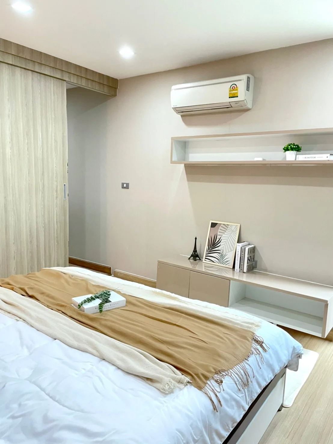 Property photos for The ACE Ekamai