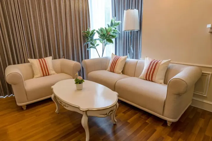 Property photos for Le Luk