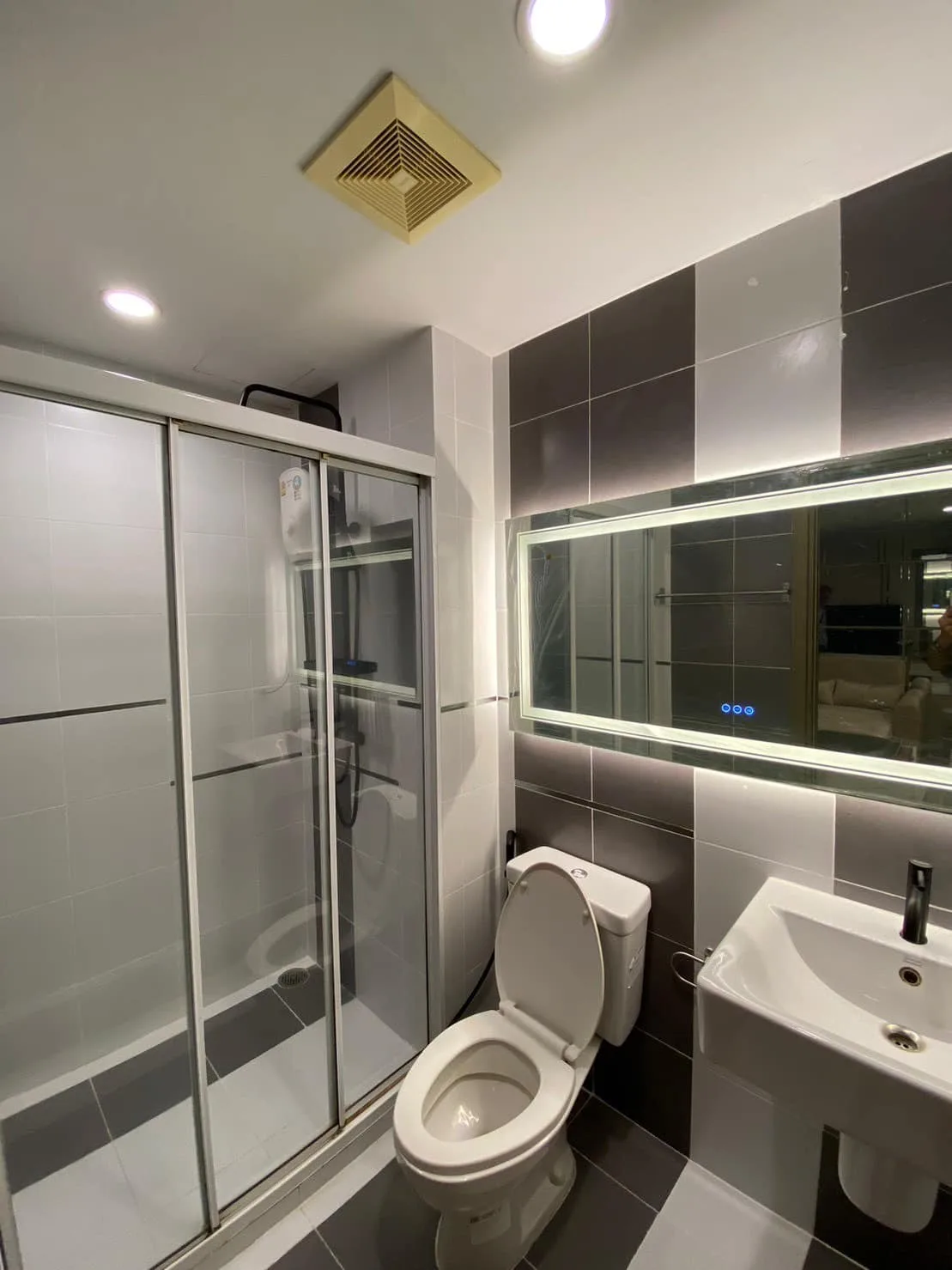 Property photos for The Base Sukhumvit 77