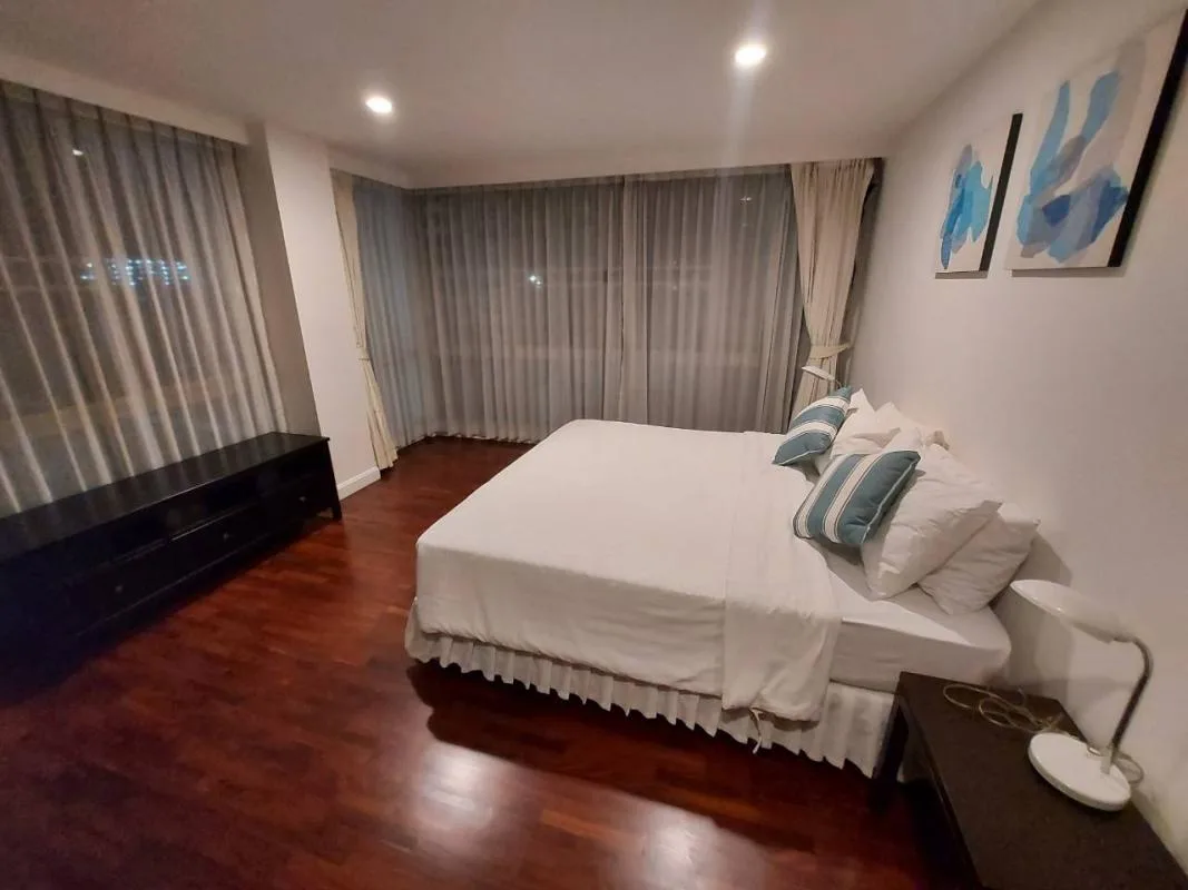 Property photos for Sathorn Gallery Residences