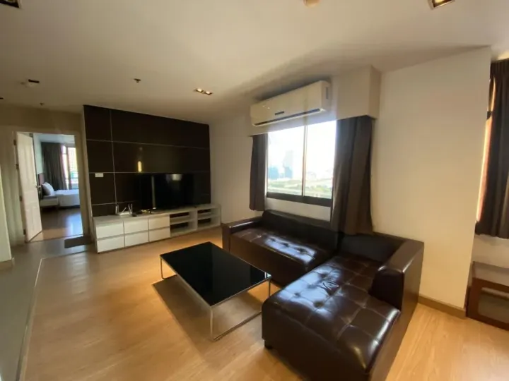 Property photos for Nantiruj Tower