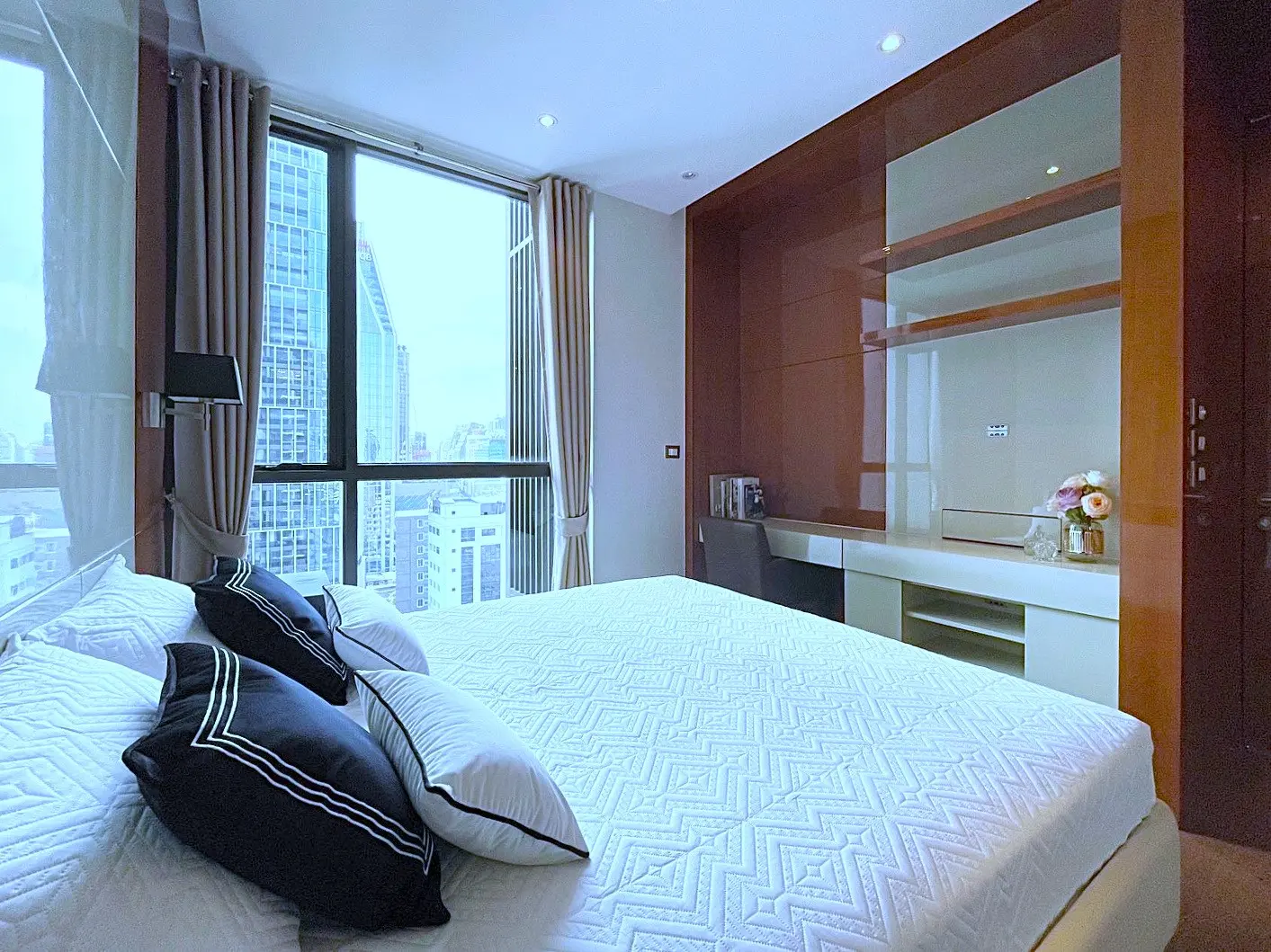 Property photos for The Address Sukhumvit 28