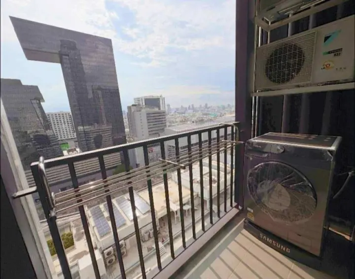 Property photos for Nue District R9
