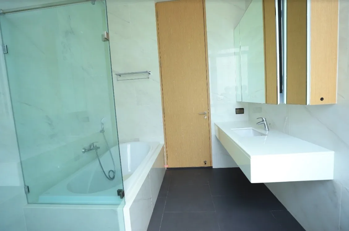 Property photos for Vana Residences Sukhumvit 26