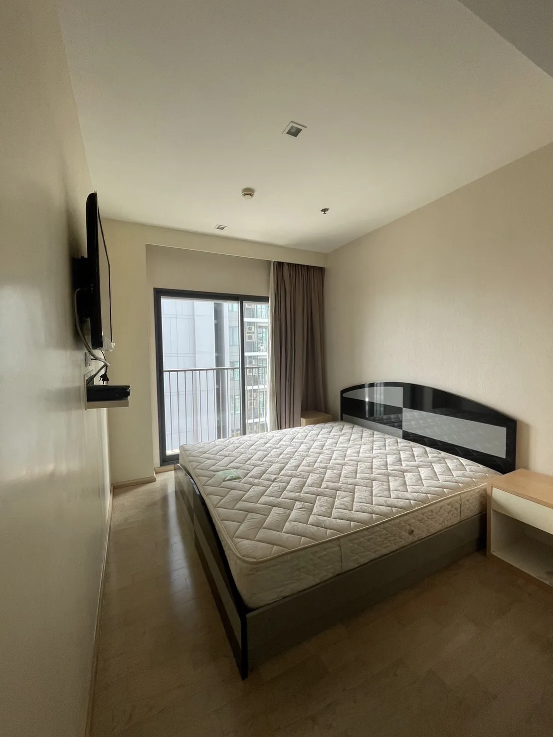 Property photos for Noble Remix
