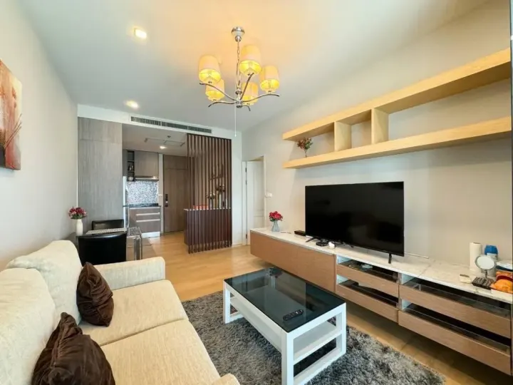 Property photos for Noble Refine