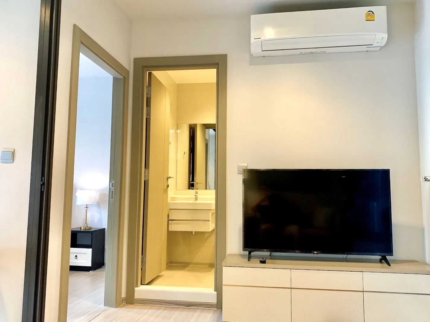 Property photos for LIFE Asoke - Rama 9