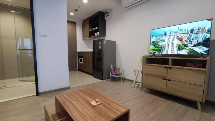 Property photos for THE LINE Phahonyothin Park