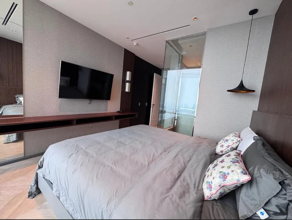 Property photos for Four Seasons Private Residences Bangkok