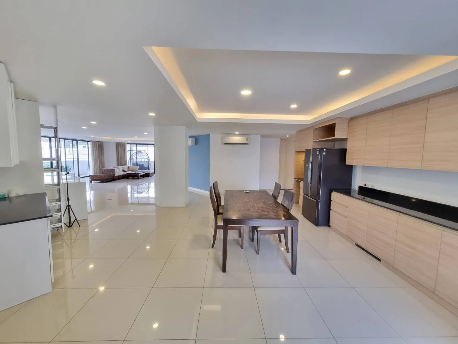 Property photos for Inter Tower