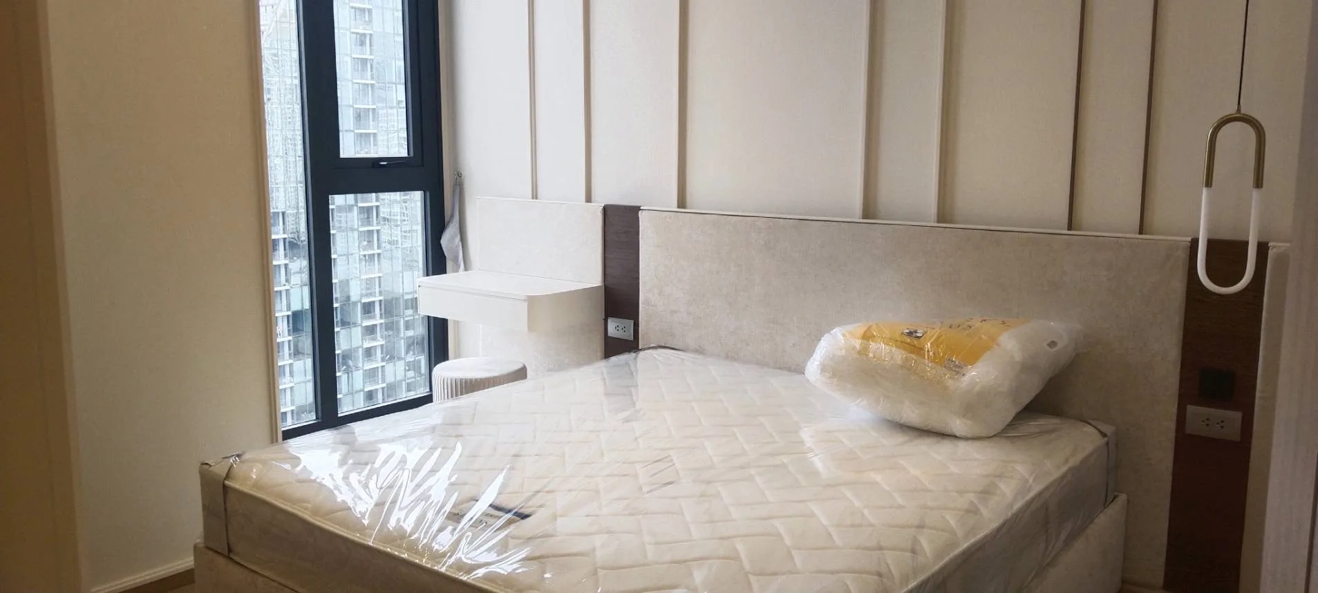 Property photos for Anil Sathorn 12