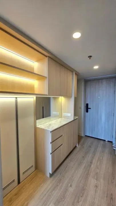 Property photos for Life Rama 4 - Asoke