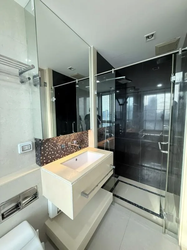 Property photos for The Address Asoke