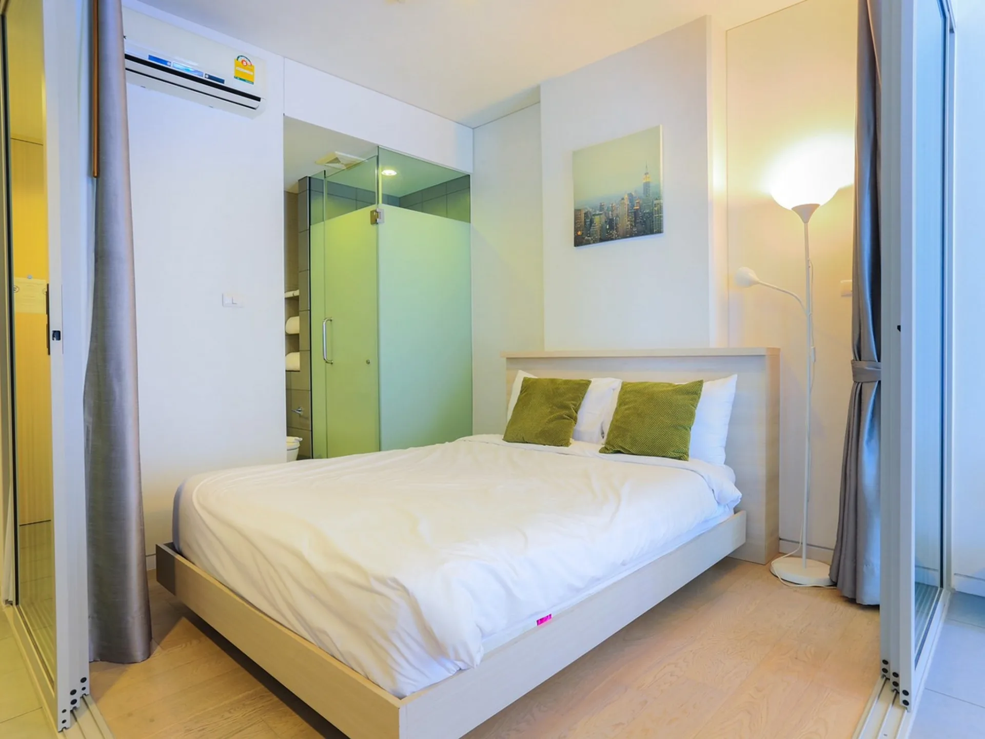 Property photos for Siamese Ratchakru