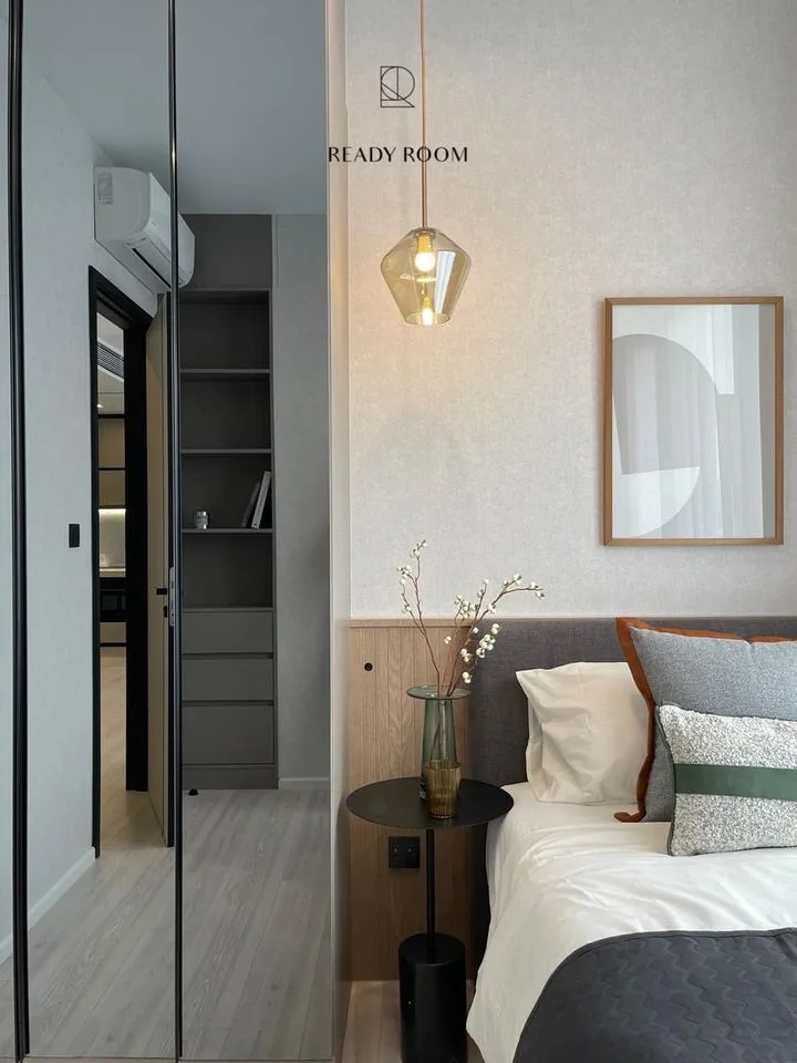 Property photos for The Room Phayathai