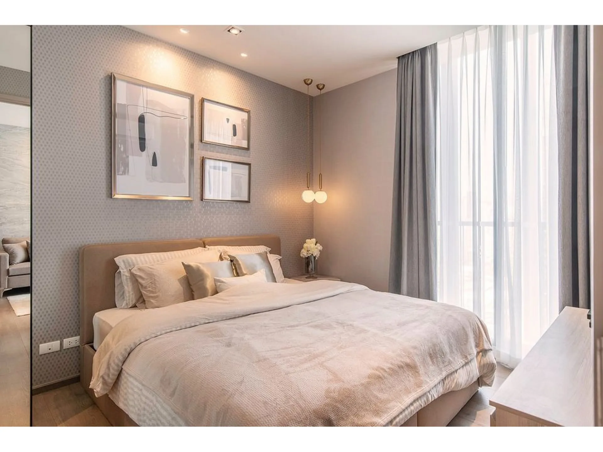 Property photos for Park Origin Phromphong