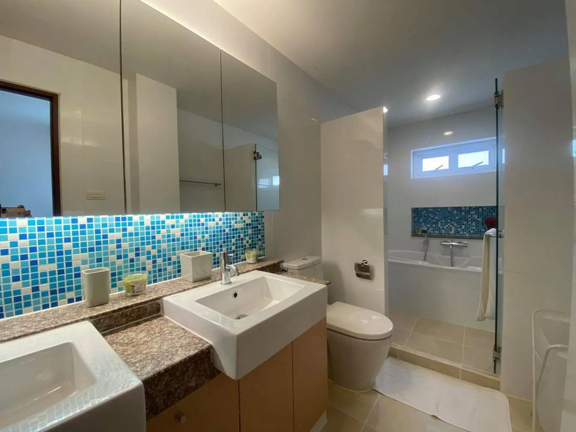 Property photos for Residence 52