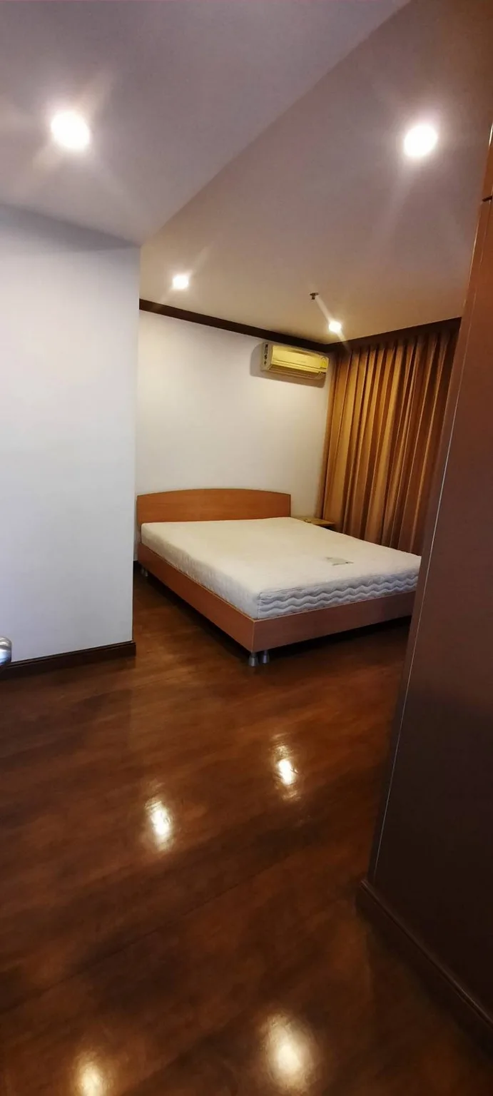 Property photos for Baan Haad U Thong