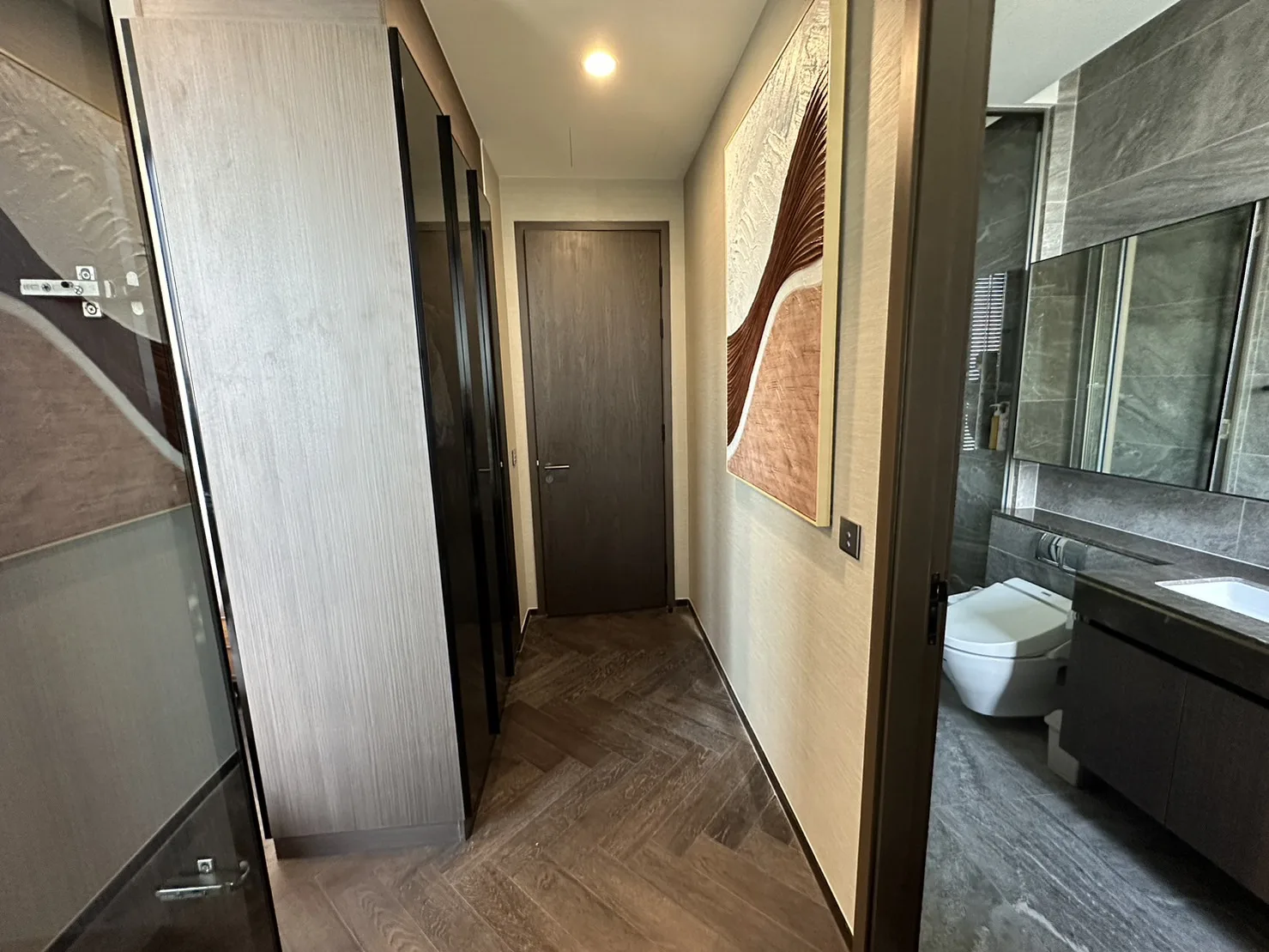 Property photos for The Esse Sukhumvit 36