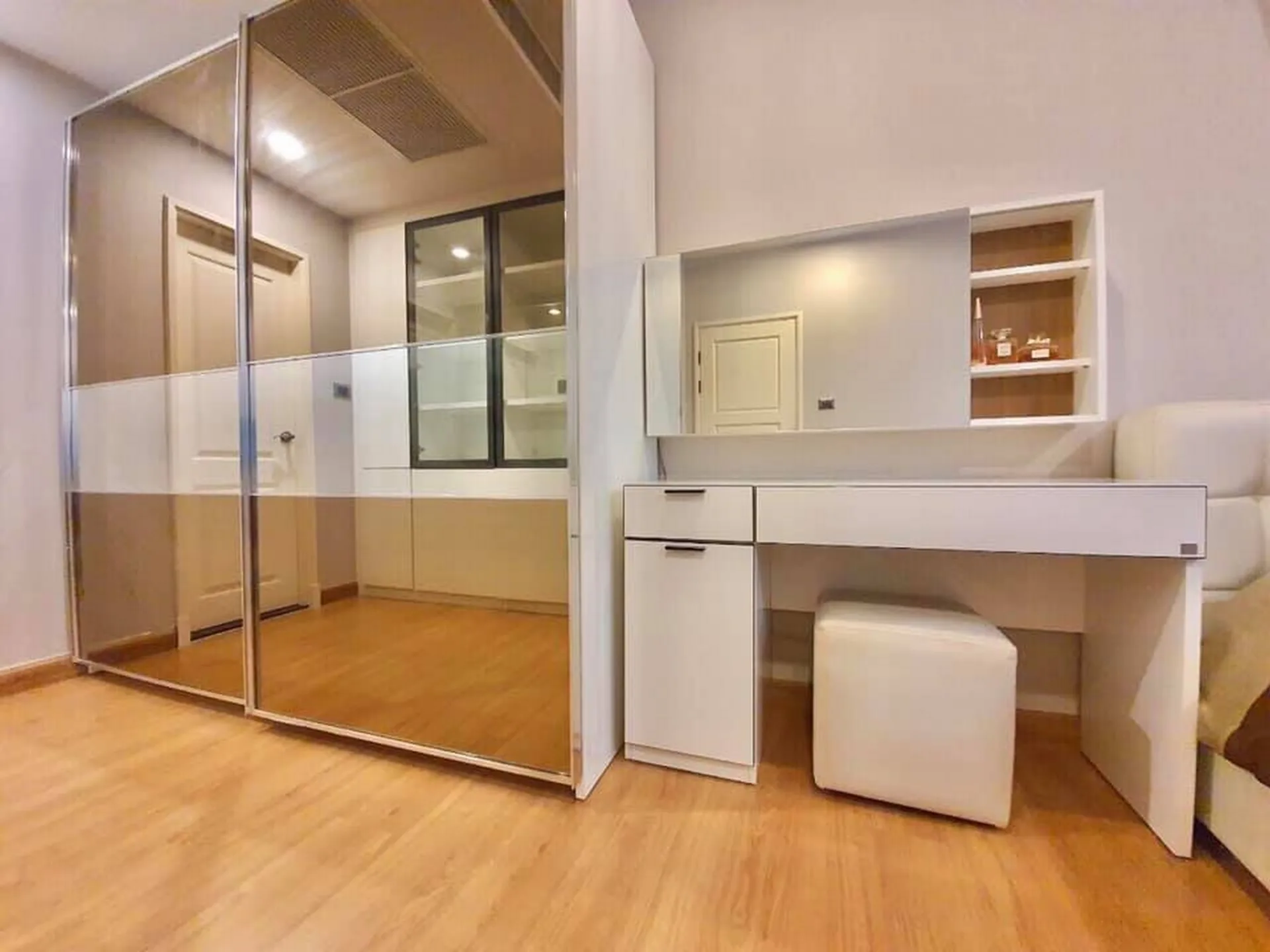 Property photos for Supalai Wellington