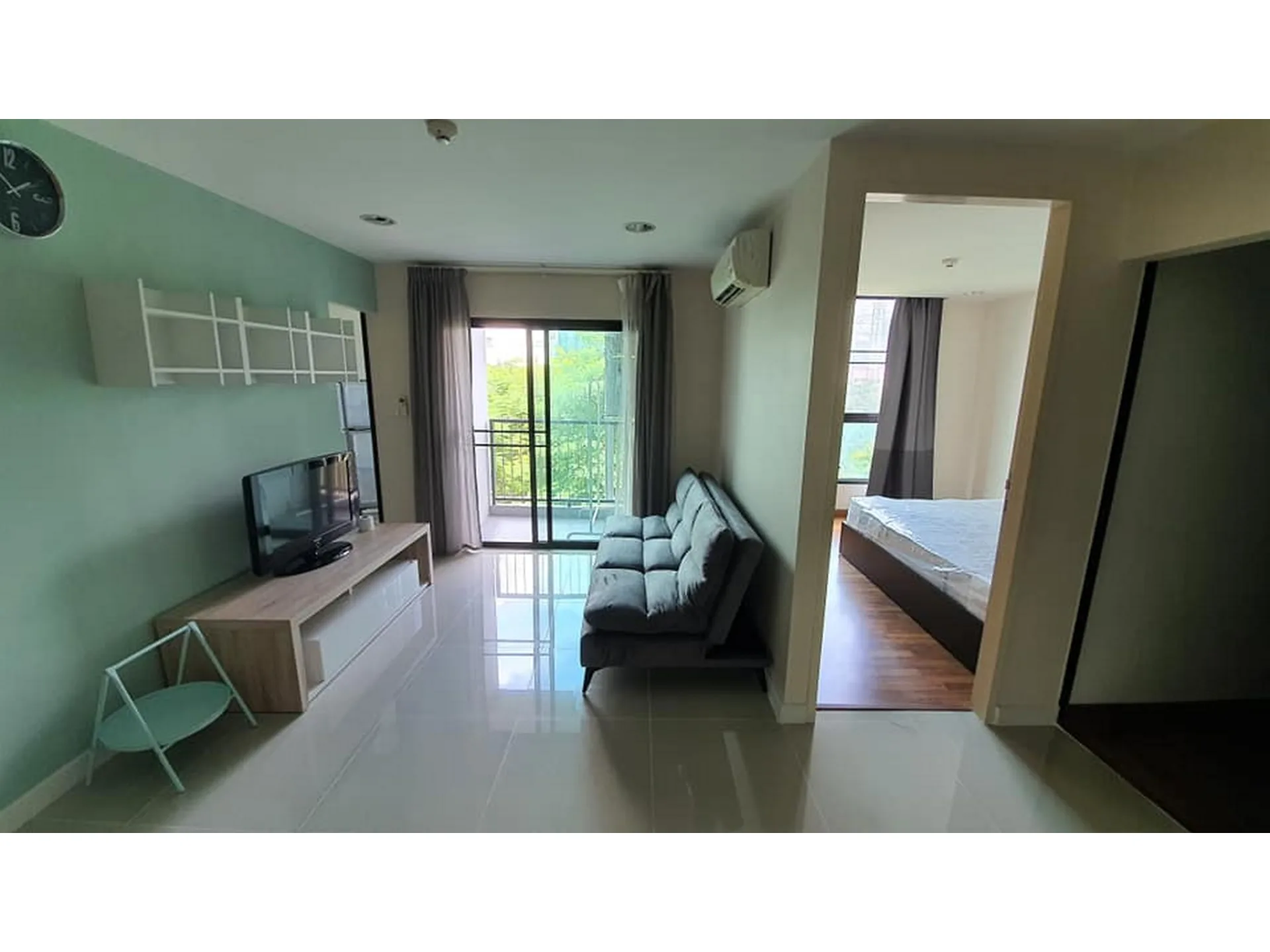 Property photos for Zenith Place Sukhumvit 42