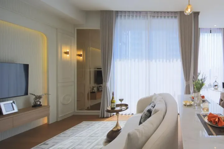 Property photos for Muniq Langsuan