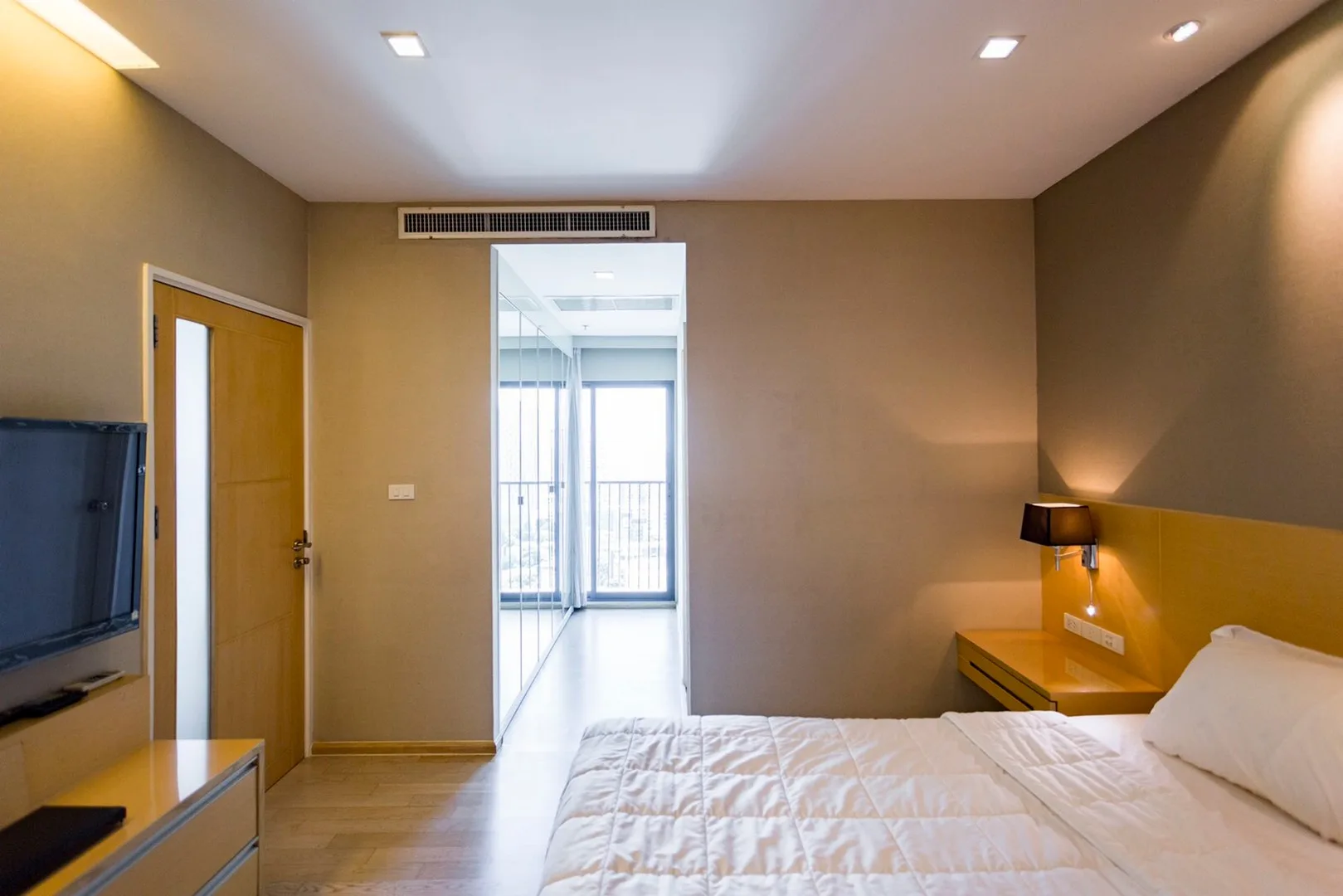 Property photos for Noble Remix