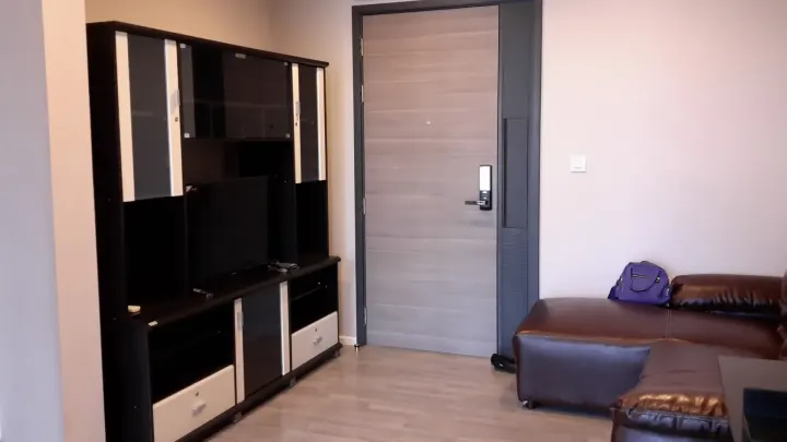 Property photos for The Room Sathorn - St.Louis