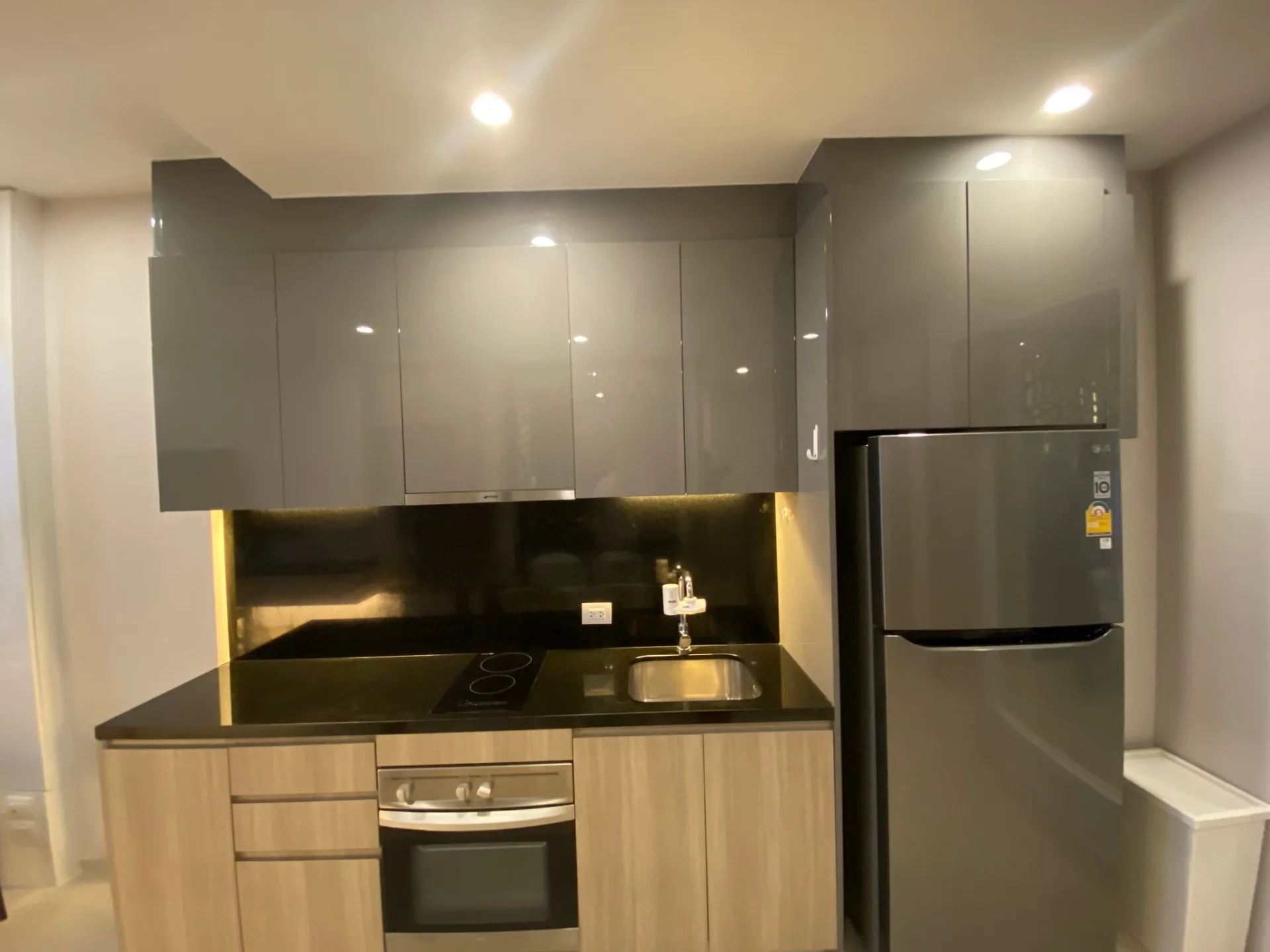 Property photos for Noble Ploenchit