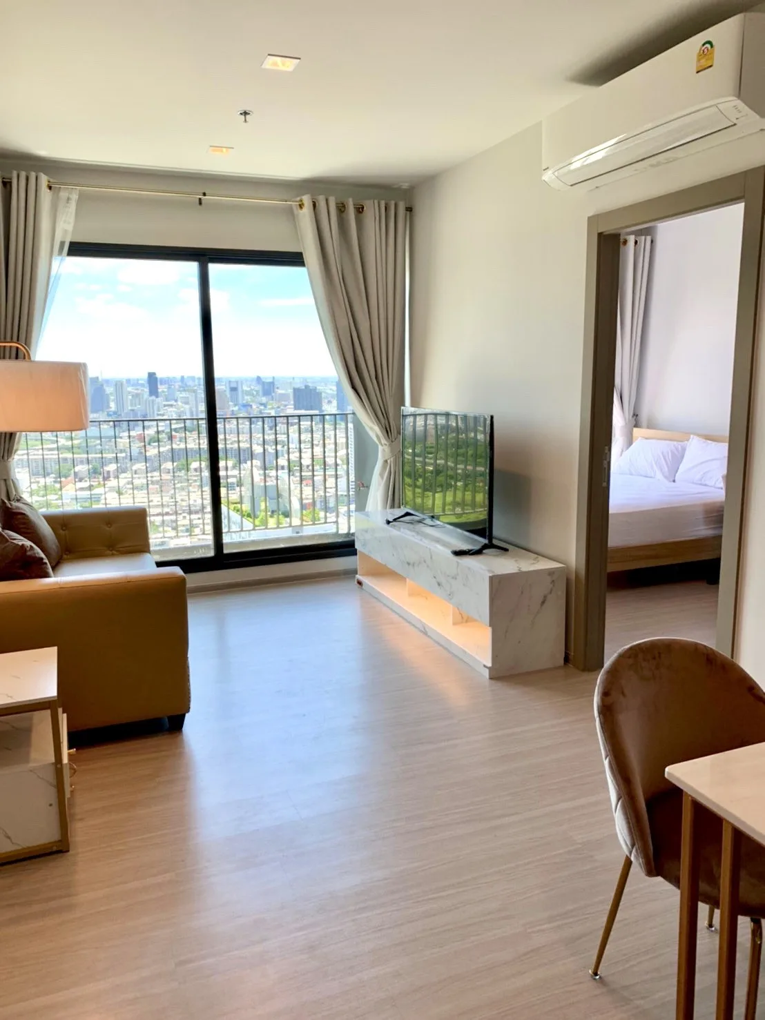 Property photos for LIFE Asoke - Rama 9