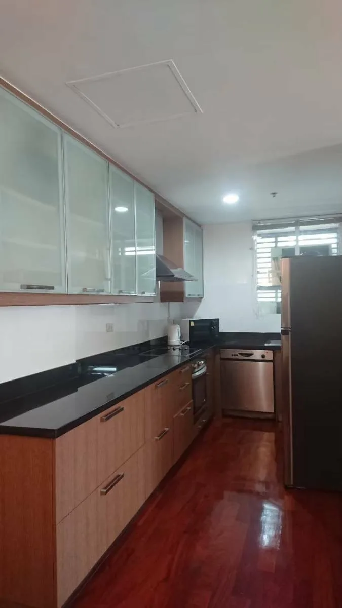 Property photos for Urbana Langsuan