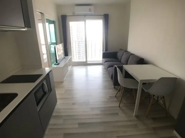 Property photos for The Key Sathorn - Charoenraj