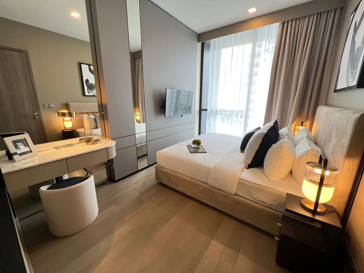Property photos for Celes Asoke