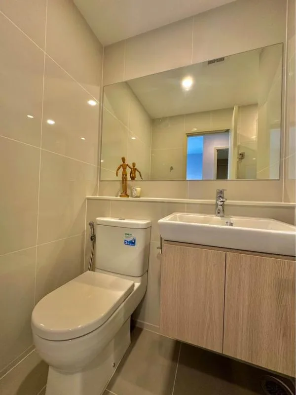 Property photos for Life Rama 4 - Asoke