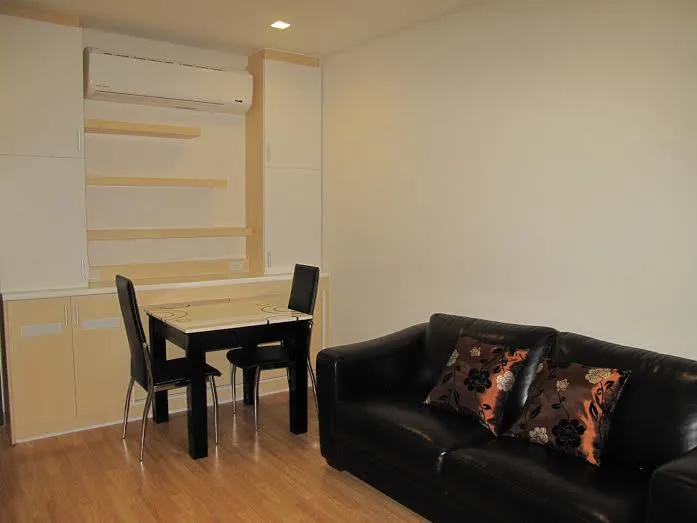 Property photos for Le Luk