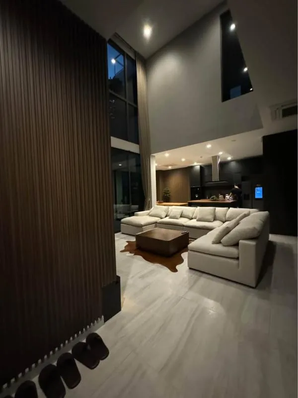 Property photos for The Gentry Rama 9