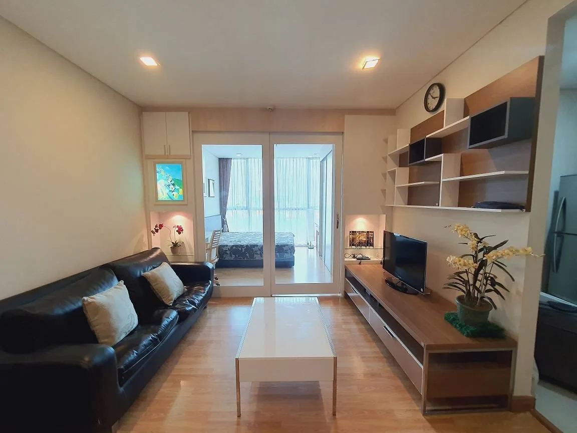 Property photos for Le Luk