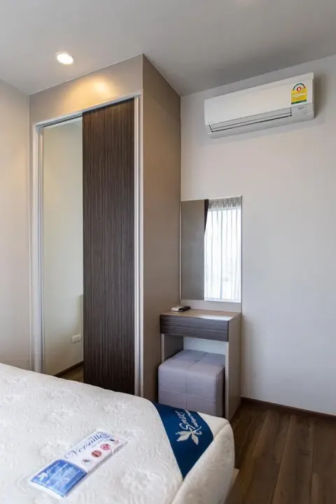 Property photos for Onyx Phaholyothin